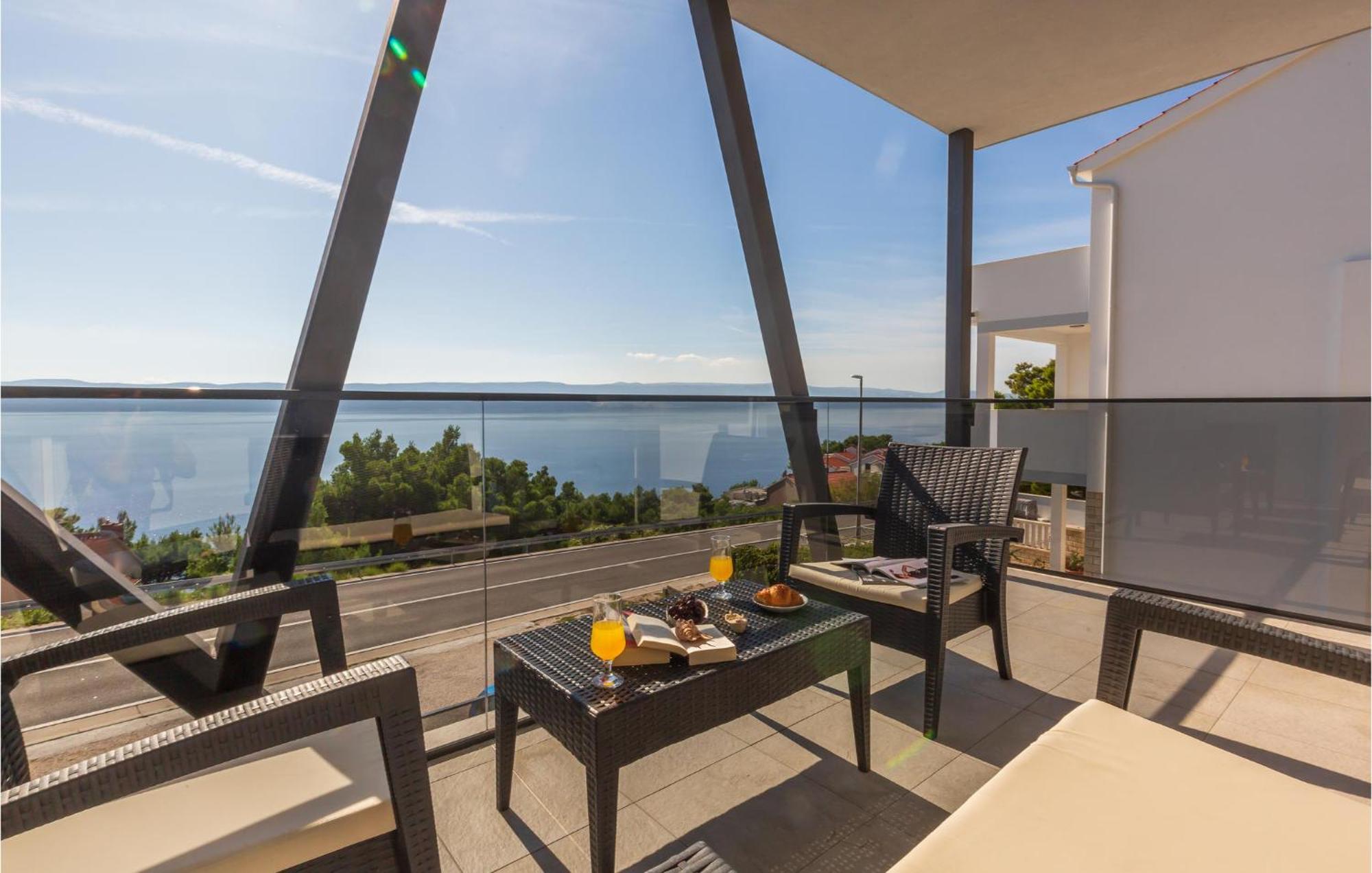 Amazing Apartment In Medici With Kitchen Kutlesa Luaran gambar